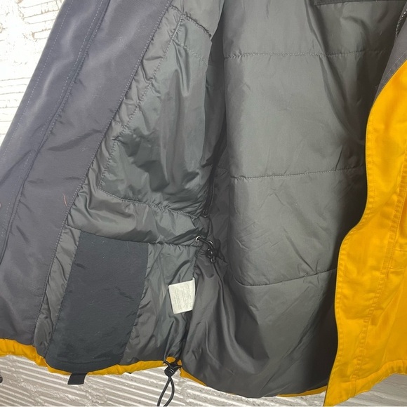 Obermeyer Men's Yellow & Black Jacket Outdoor Winter Snow Sports Size Small - Picture 13 of 16